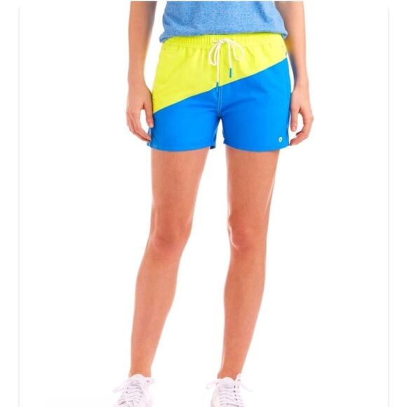 VINEYARD VINES 3 1/2 Inch Performance Weekend Shorts Size S - Picture 1 of 7